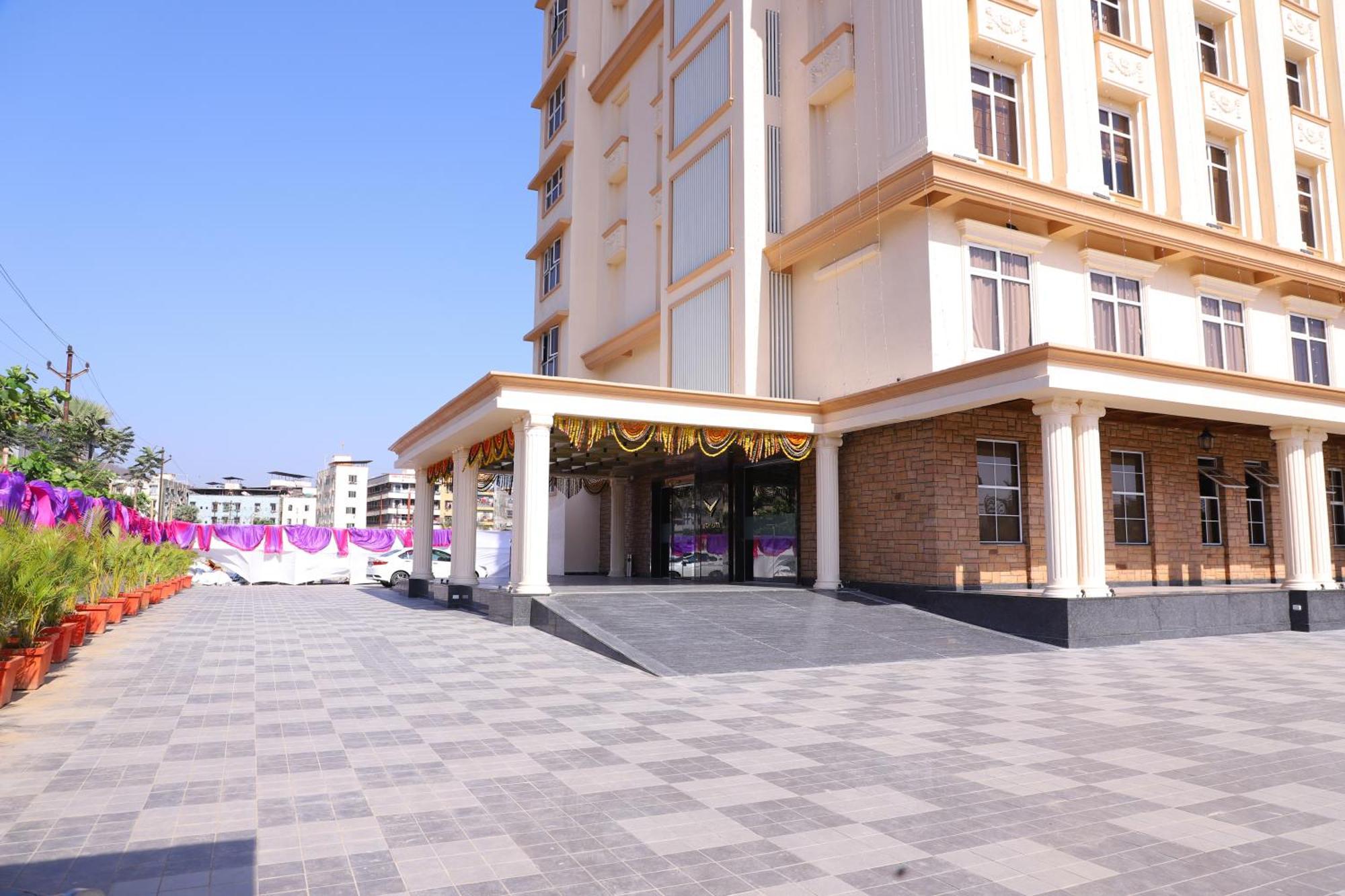 Le Vivanta Virar Экстерьер фото