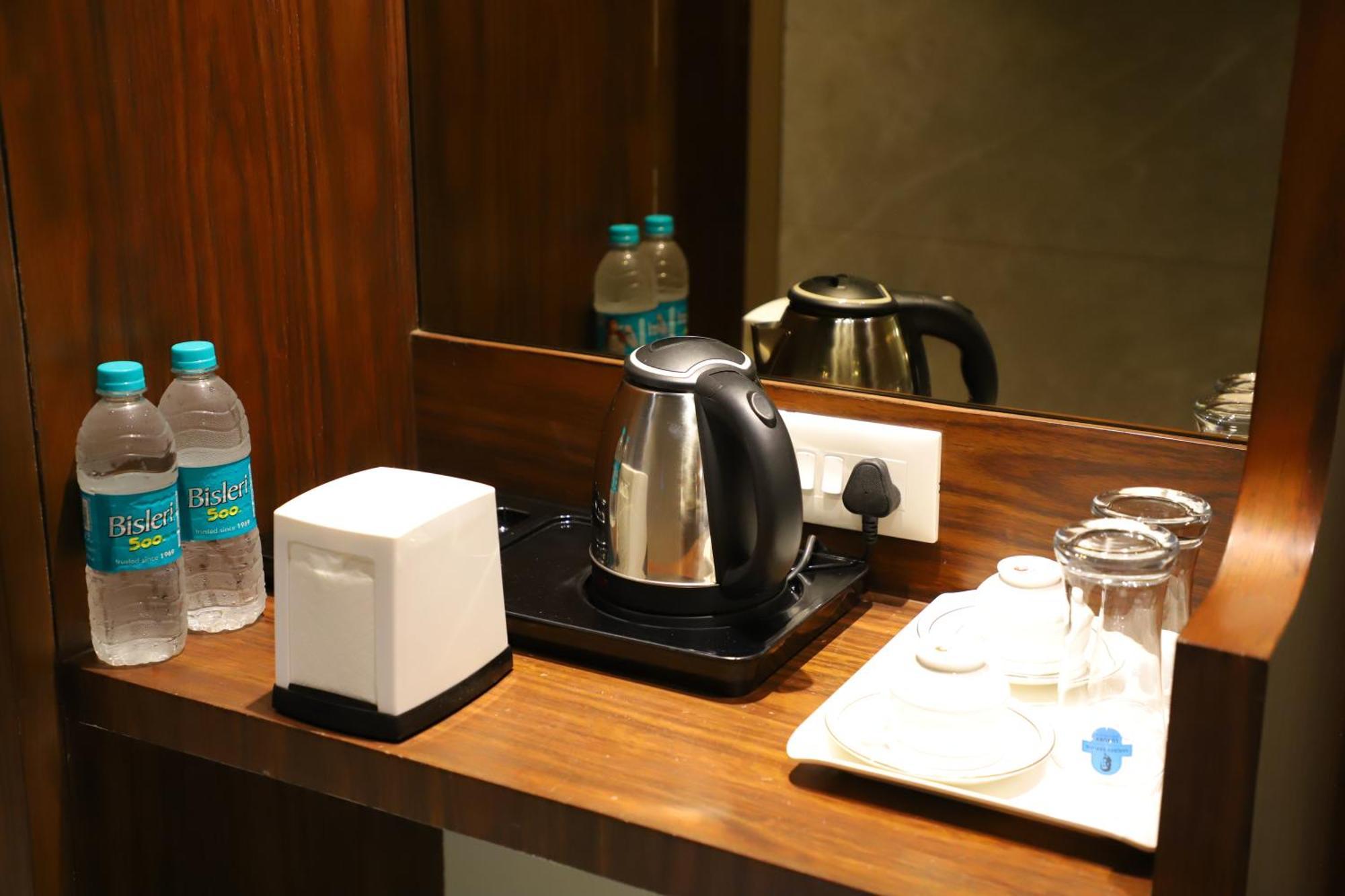 Le Vivanta Virar Экстерьер фото