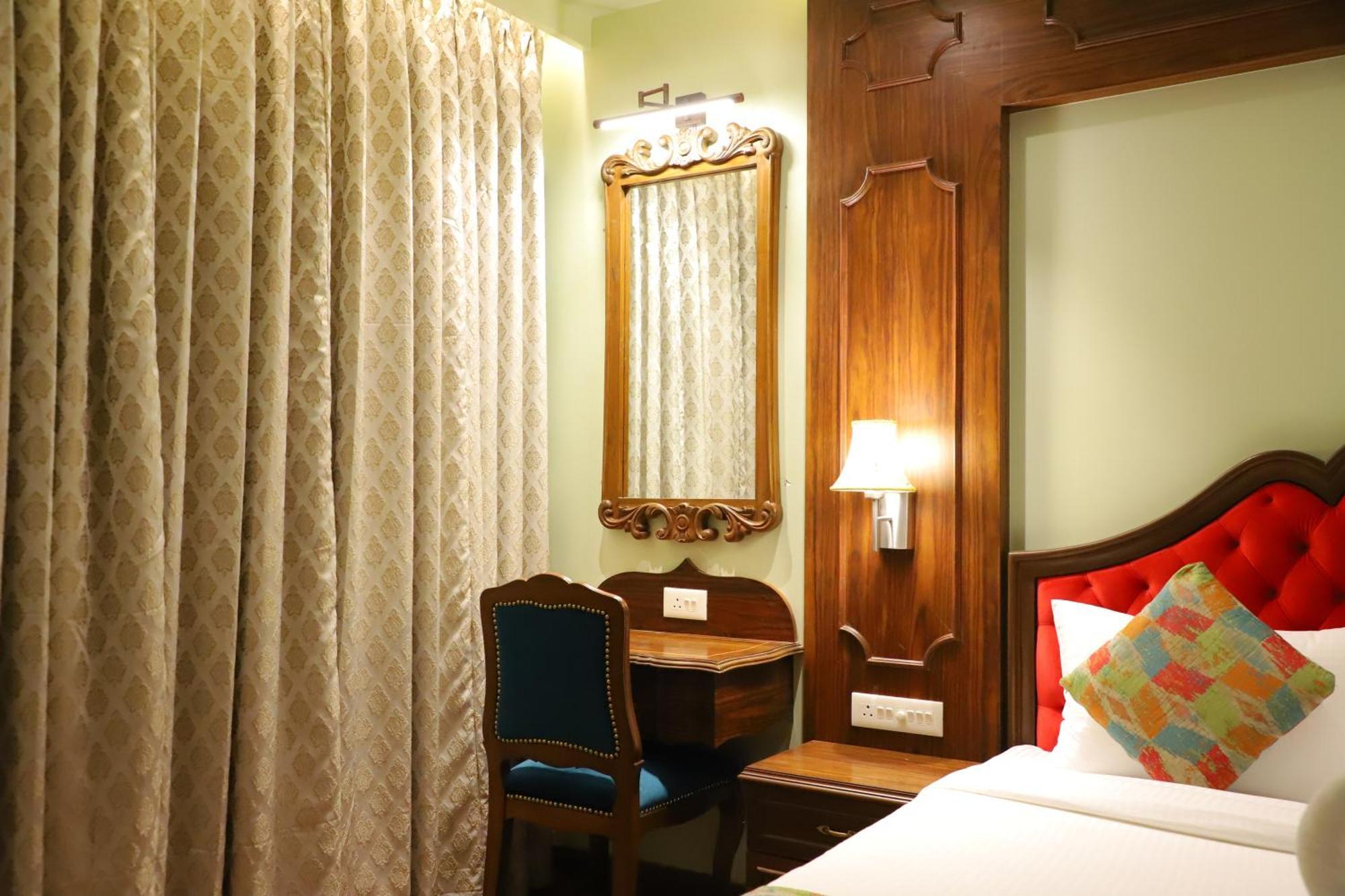 Le Vivanta Virar Экстерьер фото